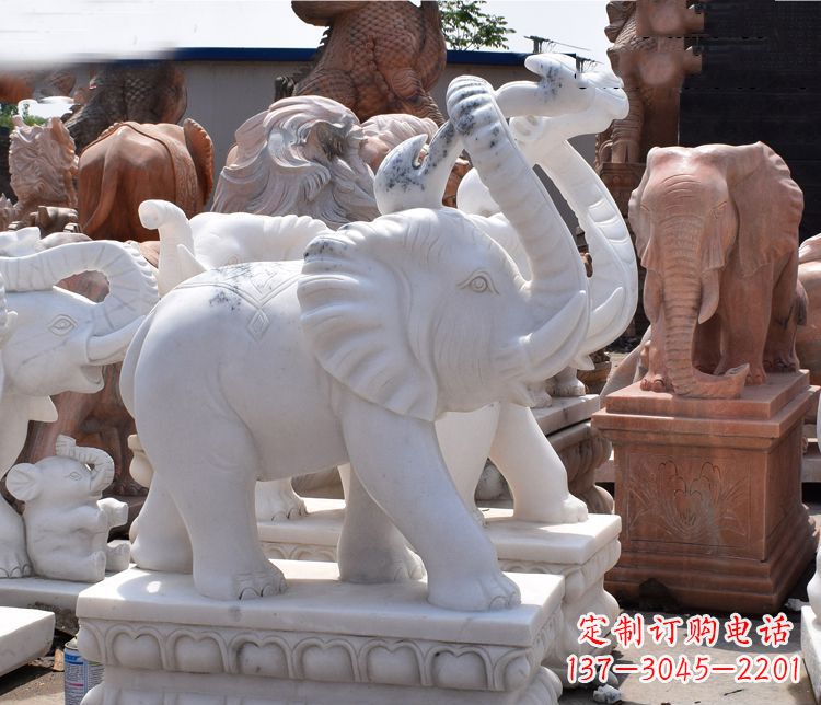 青海“优雅大象”汉白玉雕塑