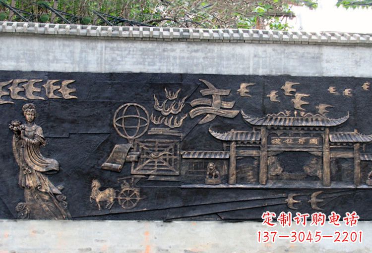 青海玻璃钢仿铜牡丹雕塑