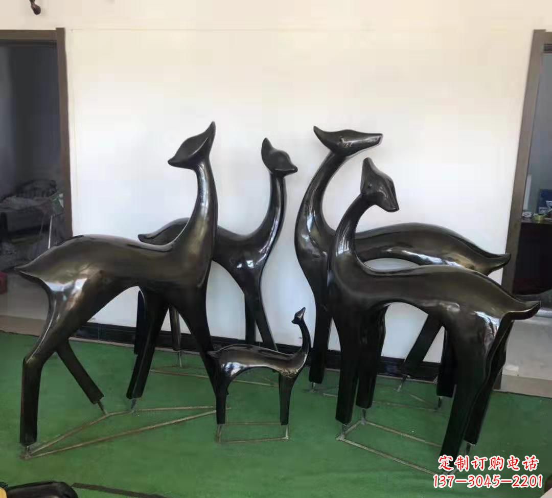 青海玻璃钢仿铜抽象小鹿雕塑庭院景观摆件