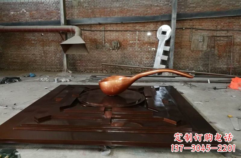 青海玻璃钢仿铜司南雕塑精美装点城市的灵魂