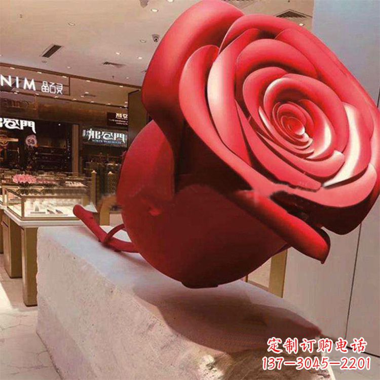 青海玻璃钢玫瑰花雕塑