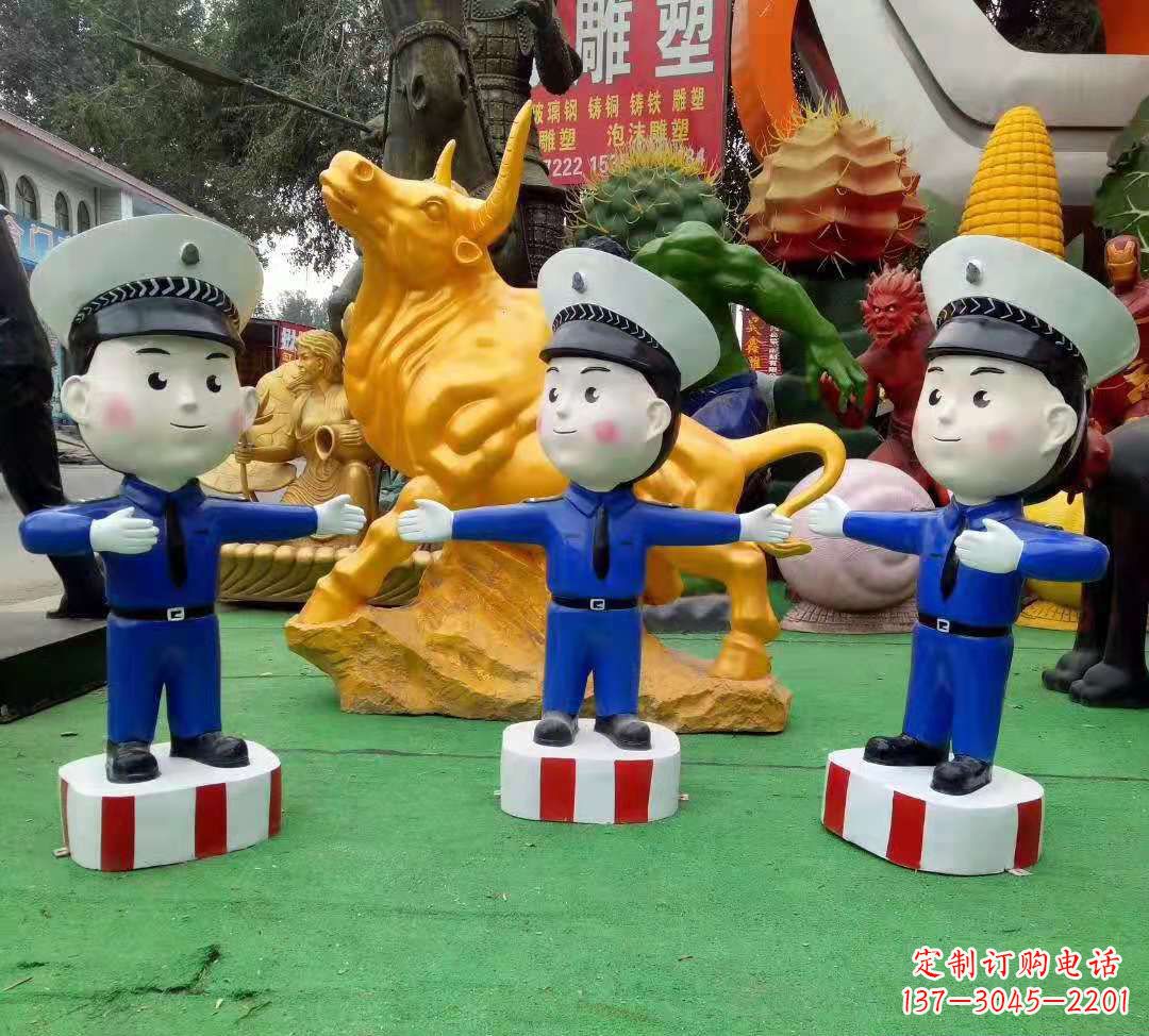 青海玻璃钢制作的交通警察雕塑