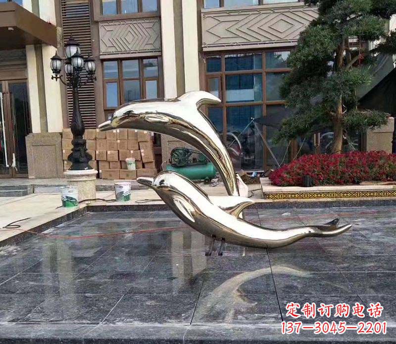 青海不锈钢海豚雕塑——美丽的艺术礼物