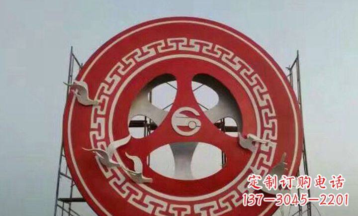 青海不锈钢齿轮雕塑象征着时代进步