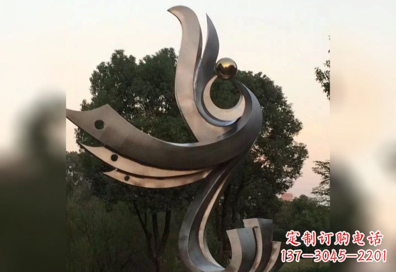 青海不锈钢凤凰雕塑象征着活力与美丽