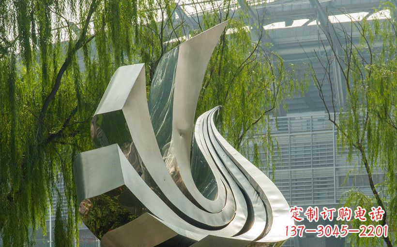 青海不锈钢鸽子景观雕塑