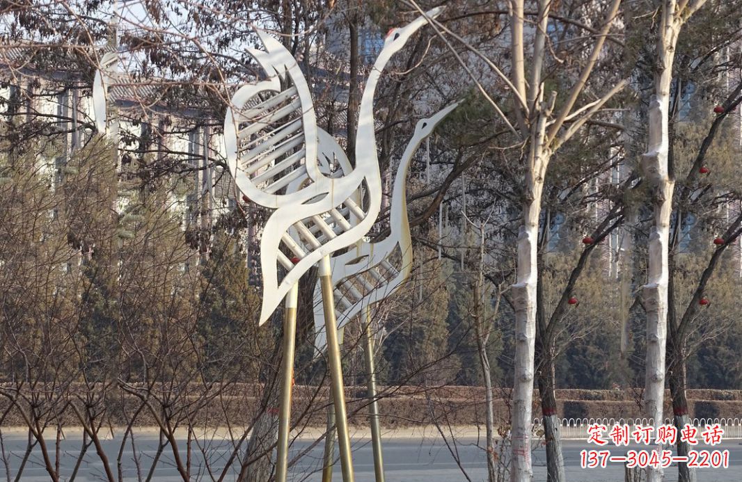 青海不锈钢抽象仙鹤雕塑 (2)