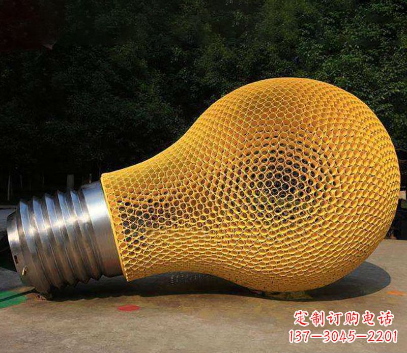 青海不锈钢灯泡景观雕塑