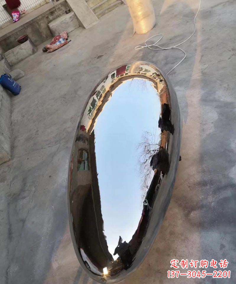 青海不锈钢电镀水滴造型雕塑