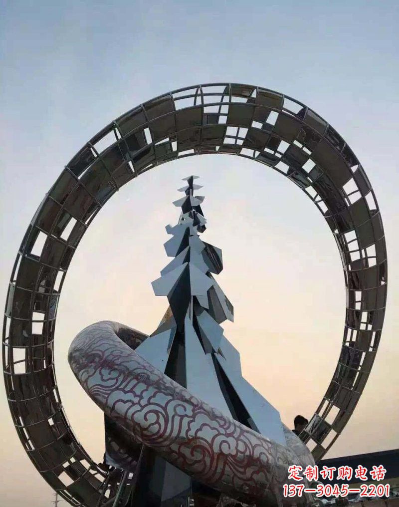 青海不锈钢广场抽象祥云和松树雕塑