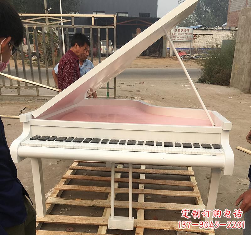 青海不锈钢广场乐器钢琴雕塑