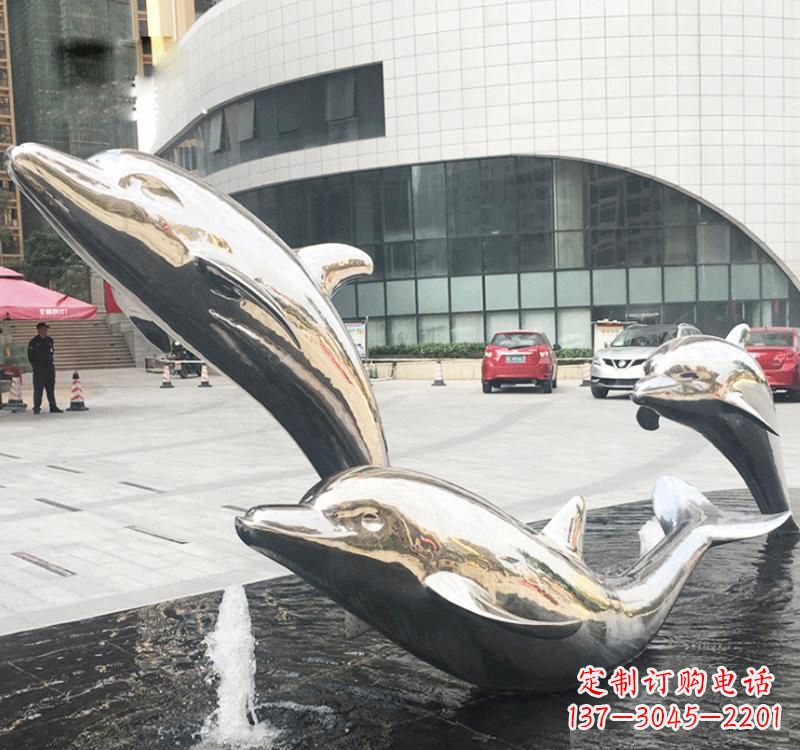 青海不锈钢海豚雕塑艺术与美的结合