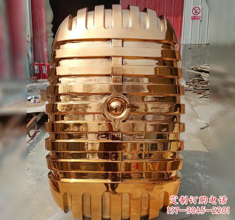 青海不锈钢话筒雕塑传承历史的象征