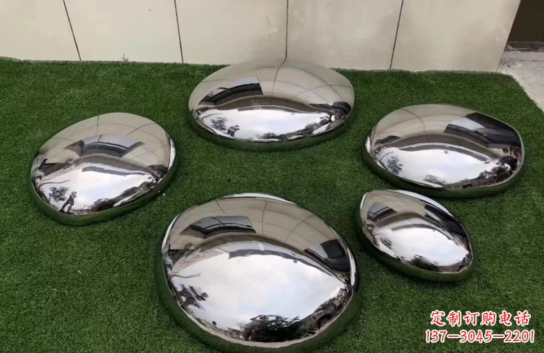 青海精致灵动的不锈钢鹅卵石雕塑