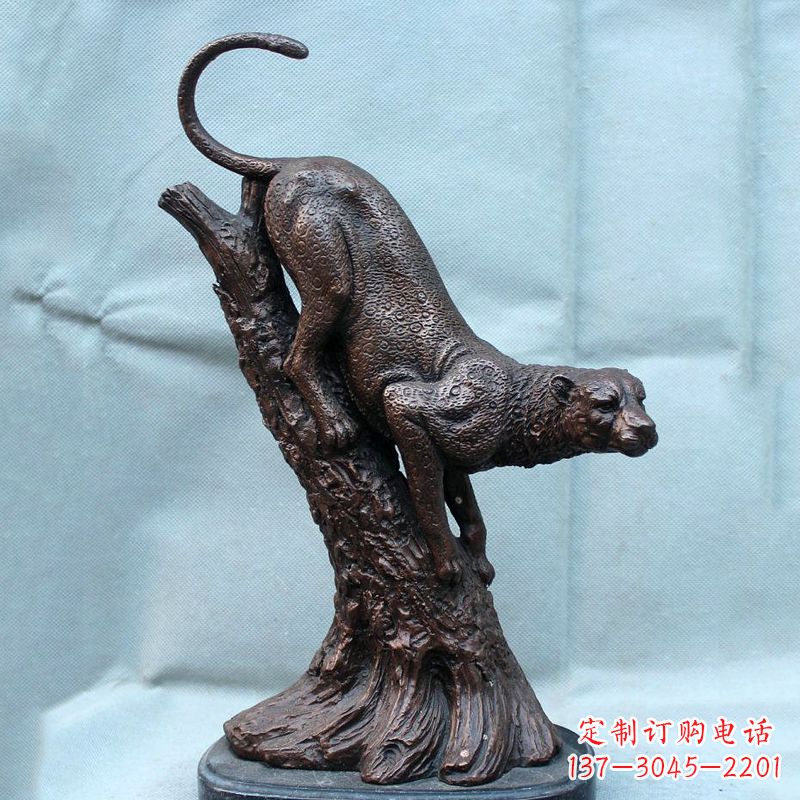 青海不锈钢猎豹雕塑经典之美