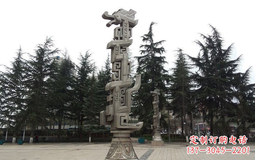 青海不锈钢龙柱雕塑引领公共景观