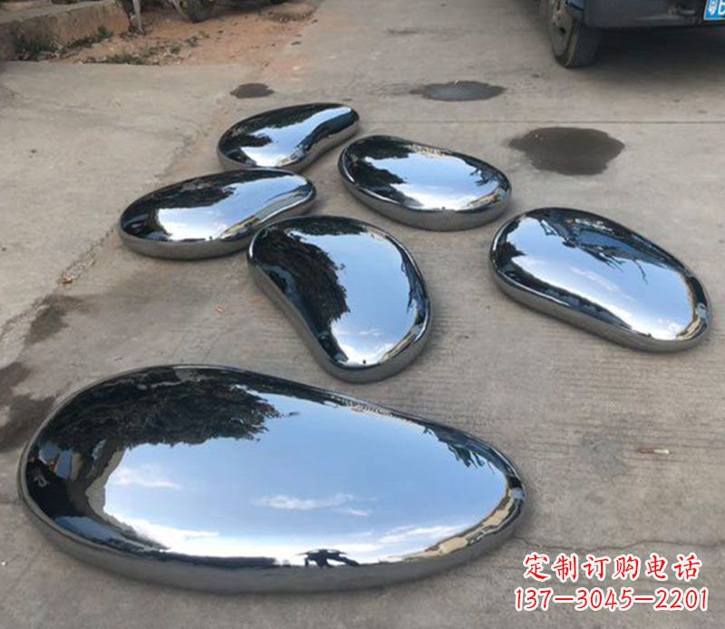 青海水滴雕塑——不锈钢的精美之作