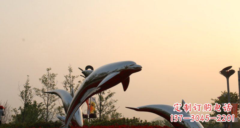 青海不锈钢跳跃的海豚动物雕塑