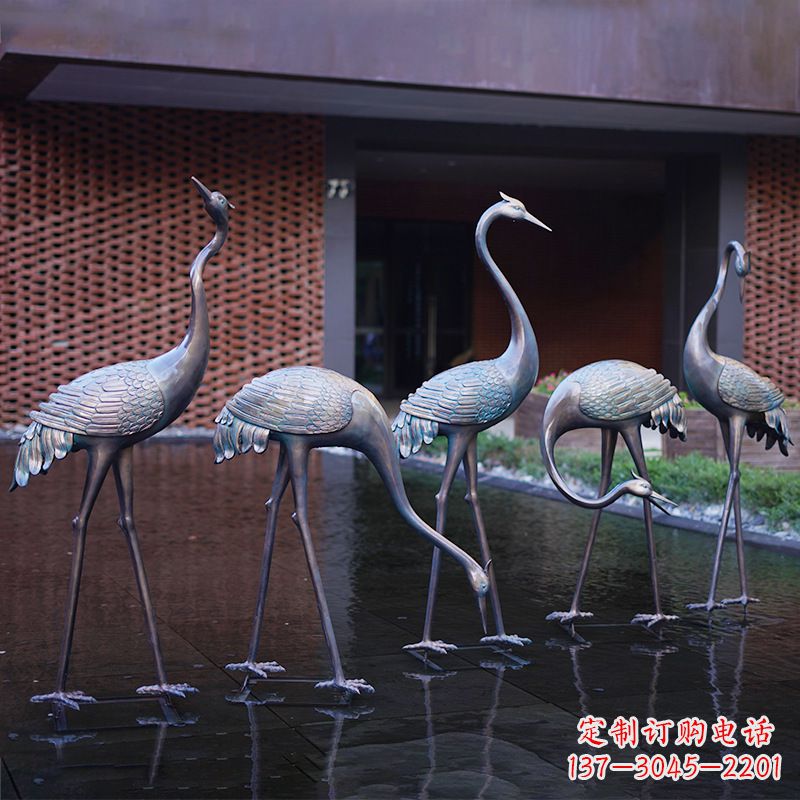 青海不锈钢仙鹤飞翔雕塑