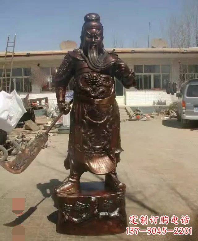 青海持刀关公铜雕
