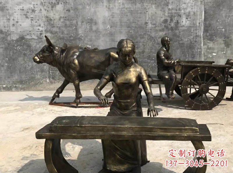 青海铜制古筝人物校园景观雕塑