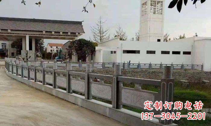 青海仿古景区栏板石雕