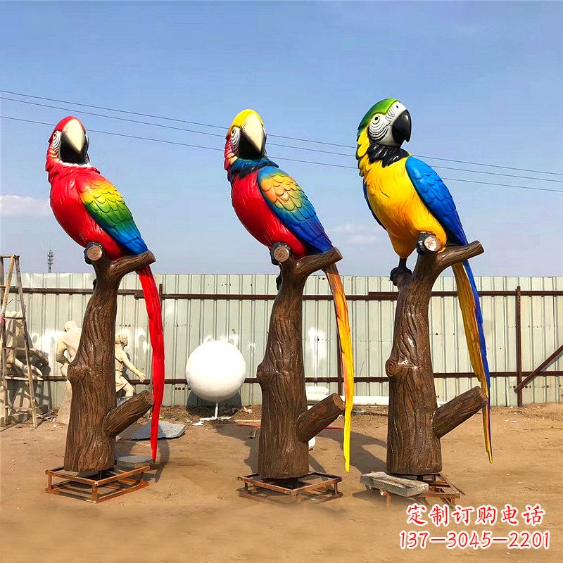 青海玻璃钢鹦鹉雕塑