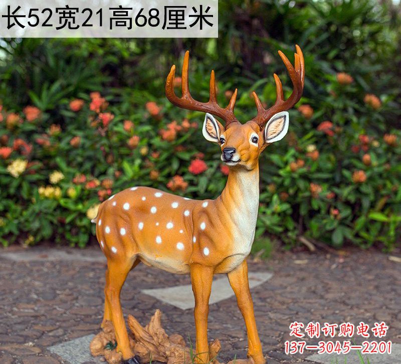 青海精美制作玻璃钢仿真梅花鹿雕塑