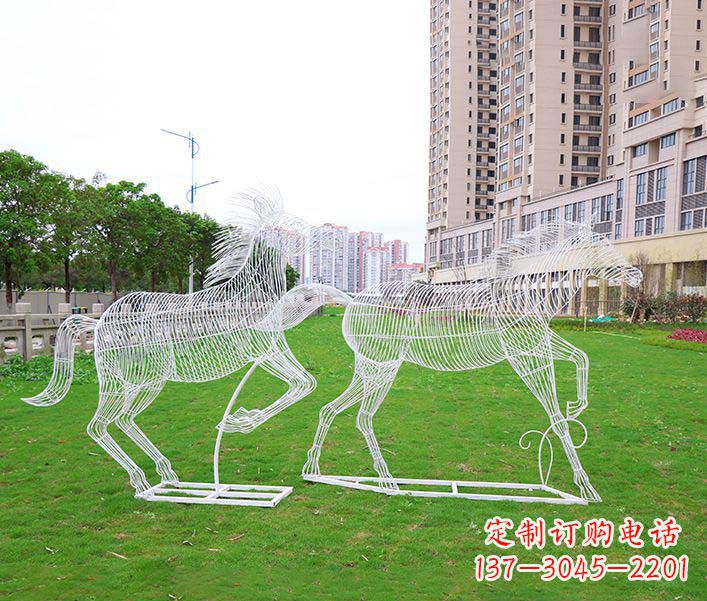 青海不锈钢马雕塑