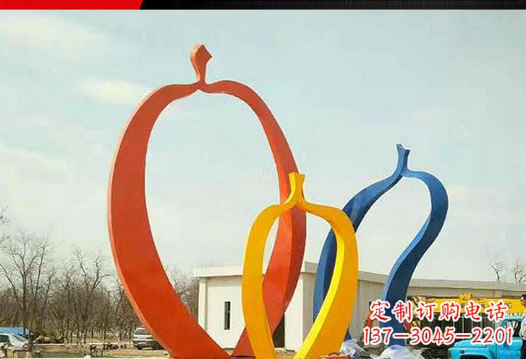 青海金光闪耀，果实成熟——不锈钢苹果雕塑