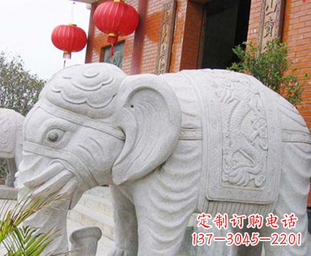 青海泰坦巨型大象雕塑