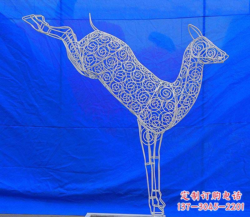 青海中领雕塑梅花鹿不锈钢镂空雕塑