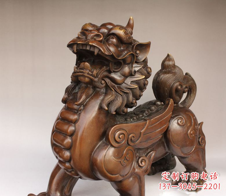 青海古代神兽貔貅铜雕 