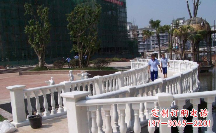 青海美轮美奂的汉白玉欧式栏杆雕塑