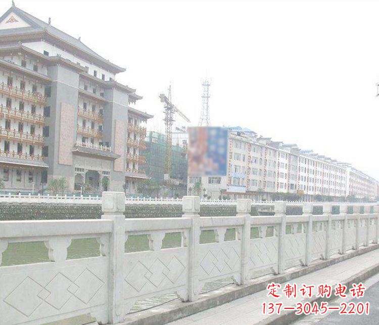 青海流光溢彩的大理石栏板石雕