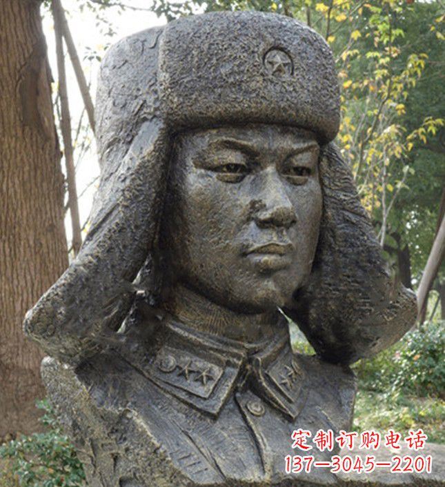 青海精致雕刻,肃穆崇尚——雷锋铜雕塑