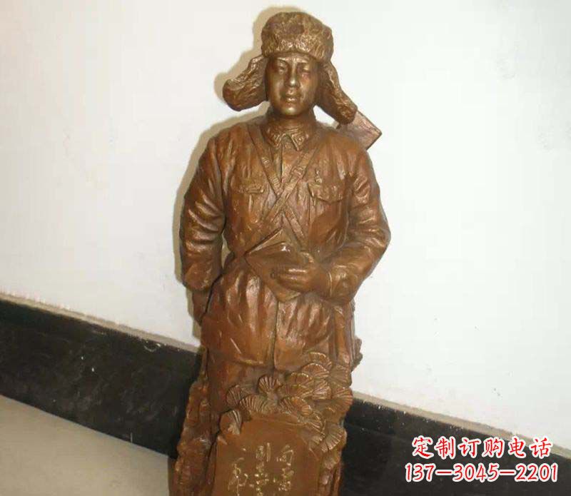 青海纪念雷锋的精美铜雕