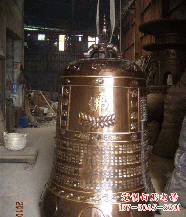 青海寺庙铸铜钟铜雕