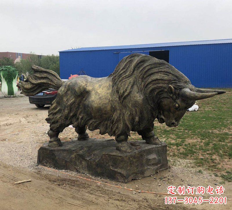 青海铜雕奔牛雕塑
