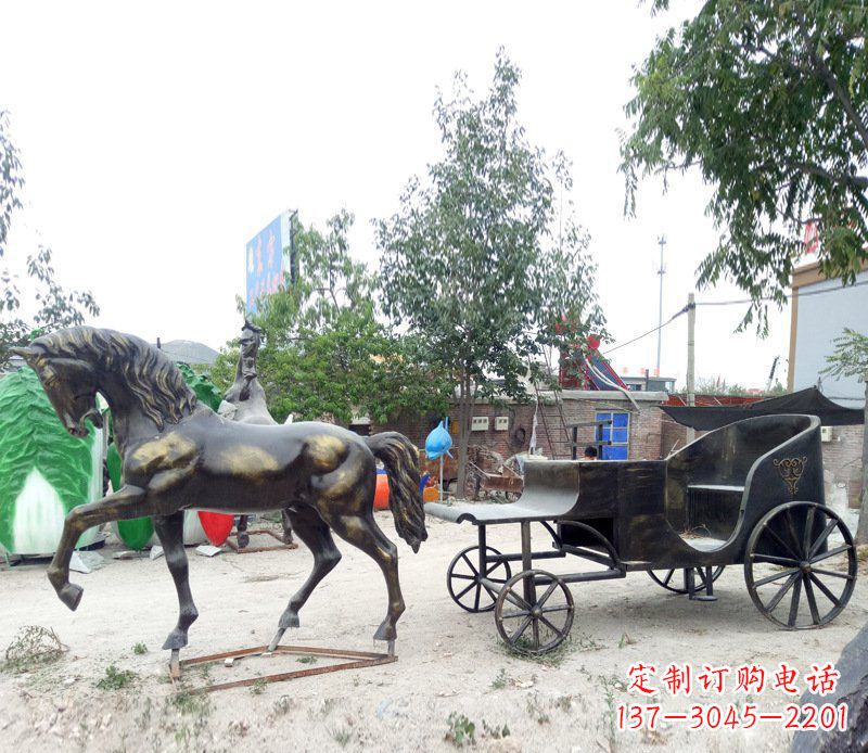 青海铜雕古代战马景观摆件
