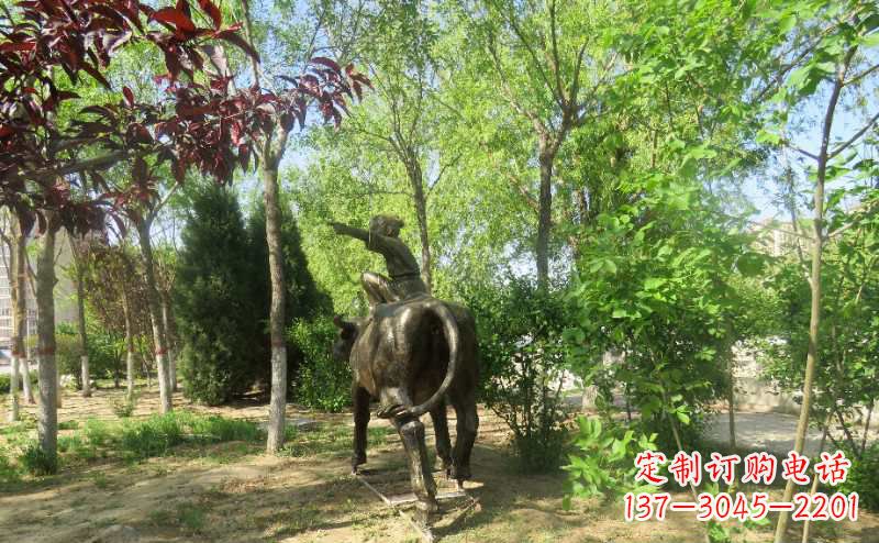 青海铜雕牧童骑牛雕塑