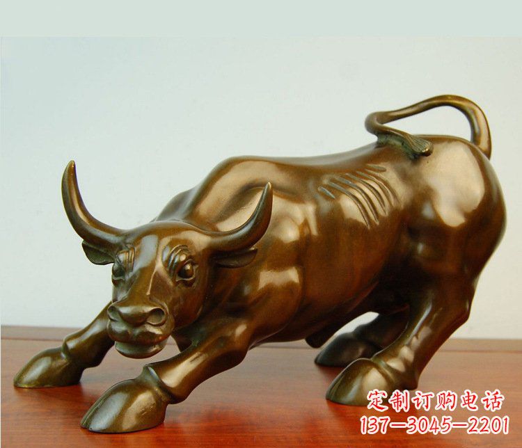 青海铜雕小区动物牛摆件