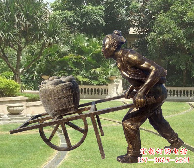 青海推独轮车的古人铜雕