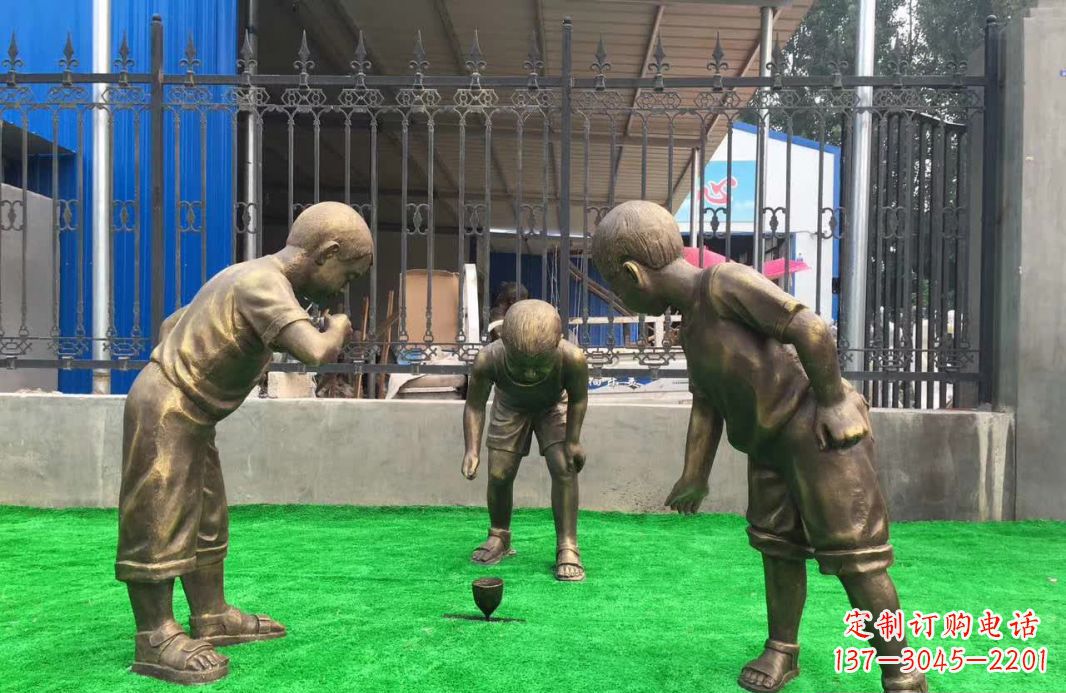 青海玩陀螺儿童铜雕塑