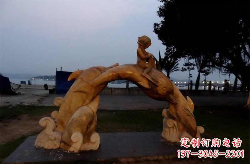 青海西方儿童骑海豚石雕
