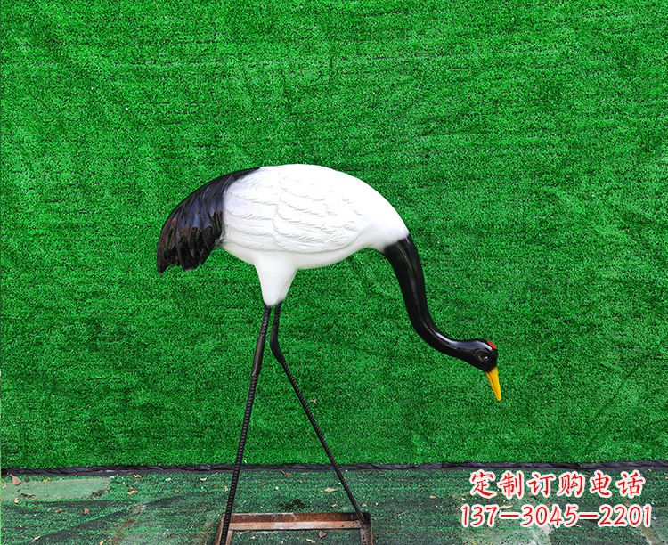 青海仙鹤头雕塑