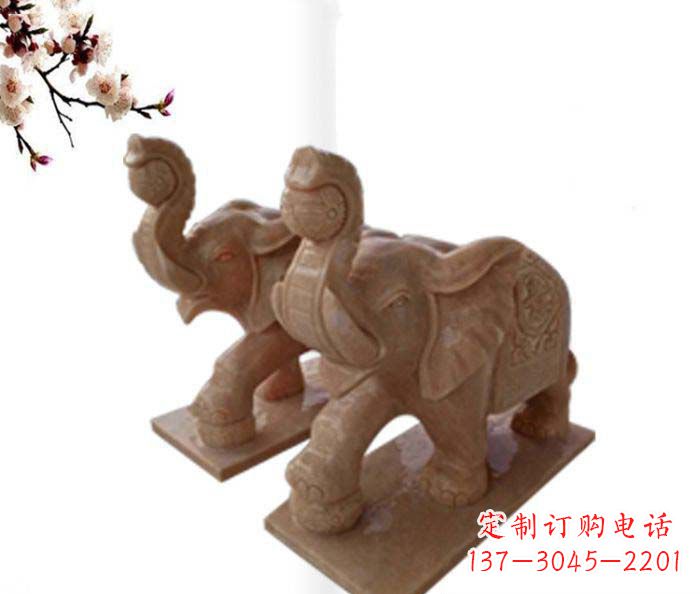 青海象鼻朝天的大象晚霞红招财石雕