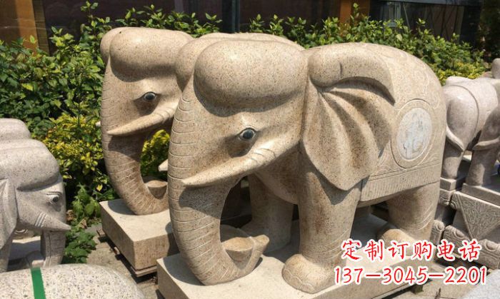 青海招财进宝砂岩大象石雕