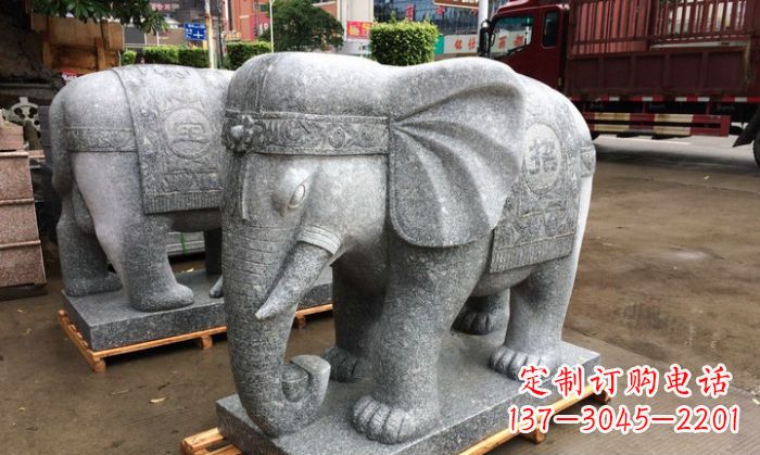 青海招财进宝芝麻灰大象石雕 (3)